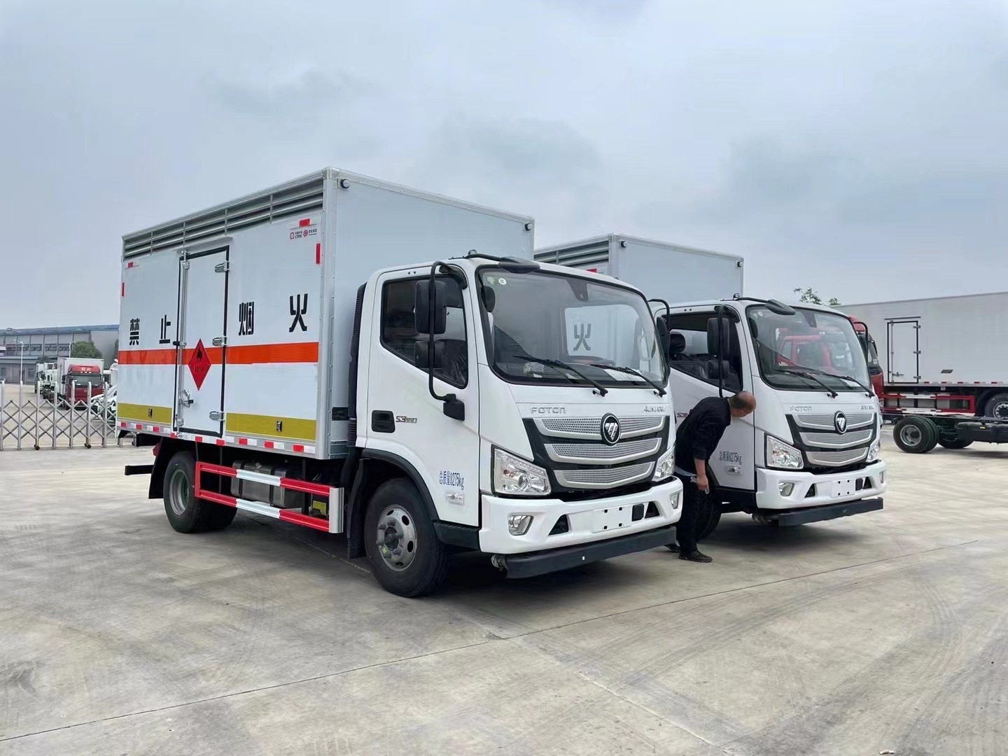 福田歐馬可黃牌4.3噸氣體廂式車