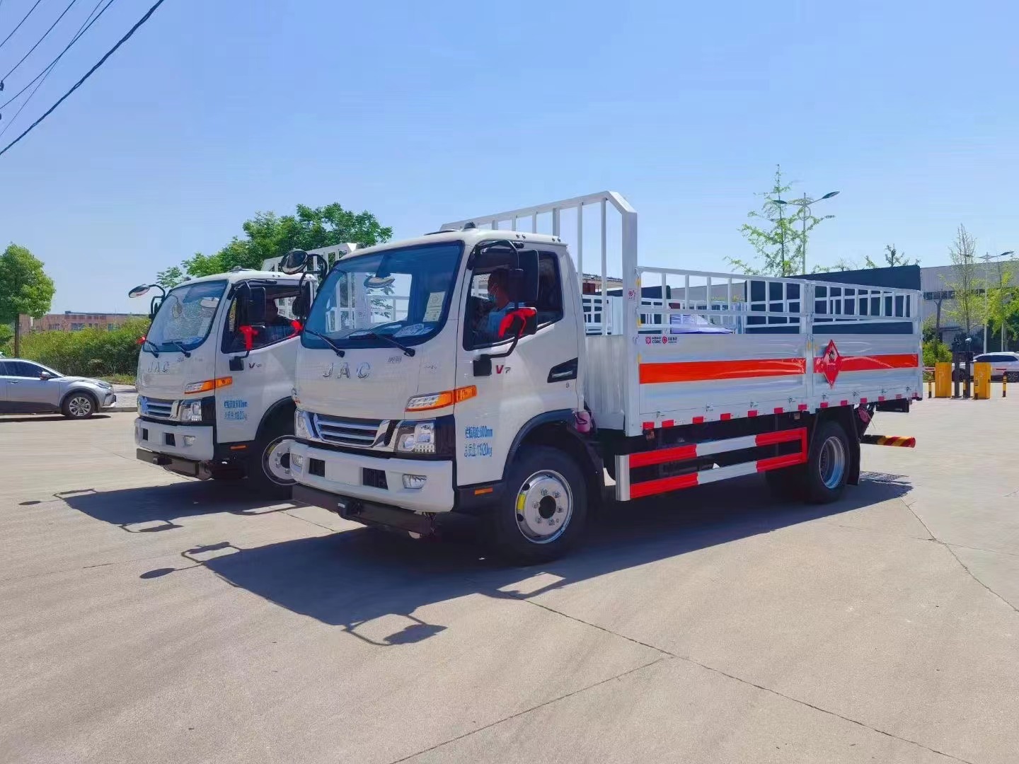 江淮5.2米氣瓶運(yùn)輸車/7.4噸